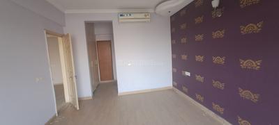 Bedroom Image of 1350 Sq.ft 2 BHK Apartment / Flat for sale in Jaypee Pavilion Court Royale, Sector 128 Noida for Rs. 13000000