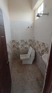 AMN TOWERS Bathroom One 2