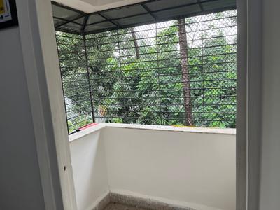 Balcony Image of Lokhanwala Complex in Andheri West, Mumbai