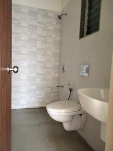 Common Bathroom Image of 1000 Sq.ft 2 BHK Apartment / Flat for sale in Mahaavir Exotique Phase II, Taloja Navi Mumbai for Rs. 8000000