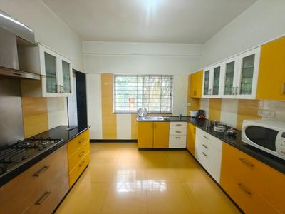 Kitchen Image of 1800 Sq.ft 3 BHK Penthouse for rent in HBR Layout Bengaluru for Rs. 80000