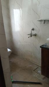 Bathroom Image of 240 Sq.ft 1 RK Apartment / Flat for rent in Emaar Emerald Floors Premier, Sector 65 Gurgaon for Rs. 16000