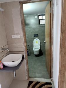 Bathroom Image of 2300 Sq.ft 4 BHK Villa for sale in Paras Gracewood, Bhayli Vadodara for Rs. 13500000