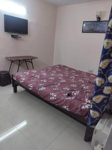 Bedroom Image of 777 Sq.ft 1 BHK Independent House for rent in  Vikram Vihar Residents Association, Lajpat Nagar New Delhi for Rs. 28300