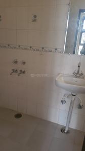 Bathroom Image of 2200 Sq.ft 3 BHK Independent House for rent in Independent House, Sector 51 Noida for Rs. 25000