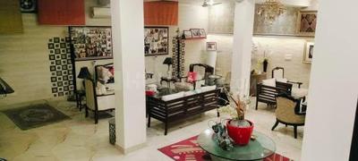5 BHK Independent House