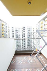 Balcony Image of 1530 Sq.ft 2 BHK Apartment / Flat for sale in Swagat Kingsland, Sargasan Gandhinagar for Rs. 7000000