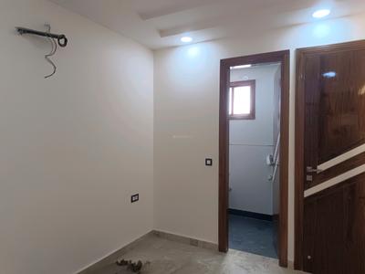 Bedroom Image of 1250 Sq.ft 3 BHK Builder Floor for sale in Sector 22 Rohini New Delhi for Rs. 13500000