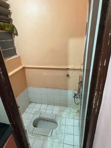 Bathroom Image of 650 Sq.ft 1 BHK Apartment / Flat for rent in Suncity Apartment, Anand Nagar, Sinhagad Road Pune for Rs. 17000