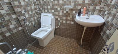 Image of 300 Sq.ft 1 RK Apartment / Flat for rent in Ejipura, Bengaluru for Rs. 26000