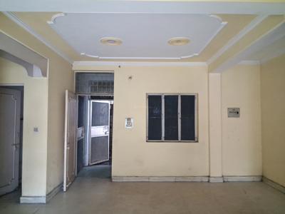 Living Room Image of 990 Sq.ft 2 BHK Apartment / Flat for sale in Nagin Lake Apartment, Paschim Vihar New Delhi for Rs. 13500000