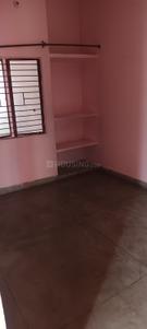 Bedroom Image of 700 Sq.ft 3 BHK Independent House for rent in Bangla Bazar Lucknow for Rs. 8500