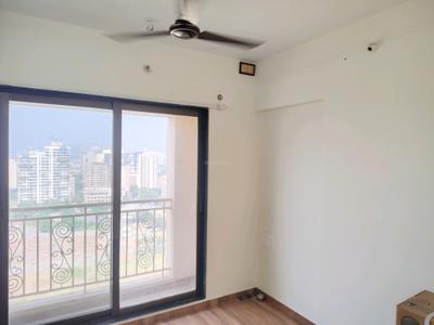 Bedroom Image of 900 Sq.ft 2 BHK Apartment / Flat for rent in Terraform Iris, Kasarvadavali Thane for Rs. 18500