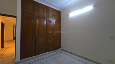 Bedroom Image of 2800 Sq.ft 4 BHK Independent House for rent in Altura Green Park Luxury Floors, Green Park Extension New Delhi for Rs. 110000
