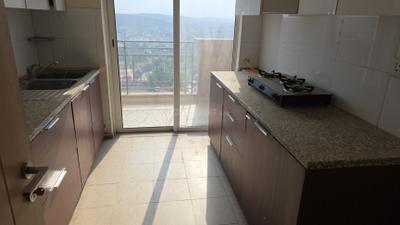 Kitchen Image of 1940 Sq.ft 3 BHK Apartment / Flat for rent in DLF Express Greens, Manesar Gurgaon for Rs. 42000