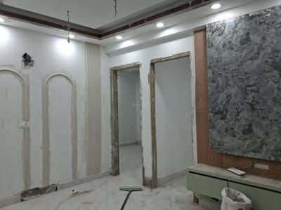 Living Room Image of 1040 Sq.ft 2 BHK Apartment / Flat for sale in Sector 72 Noida for Rs. 3850000