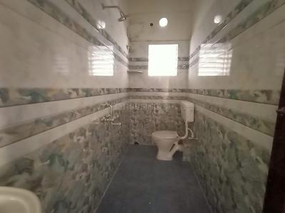 Bathroom Image of 1245 Sq.ft 3 BHK Apartment / Flat for sale in Purbalok Kolkata for Rs. 7000000
