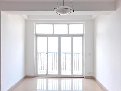 Living Room Image of 1725 Sq.ft 3 BHK Apartment / Flat for sale in Amrapali Platinum, Sector 119 Noida for Rs. 14500000