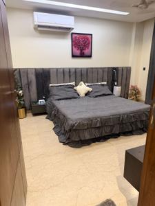 Bedroom Image of 1800 Sq.ft 3 BHK Builder Floor for sale in Punjabi Bagh New Delhi for Rs. 35000000