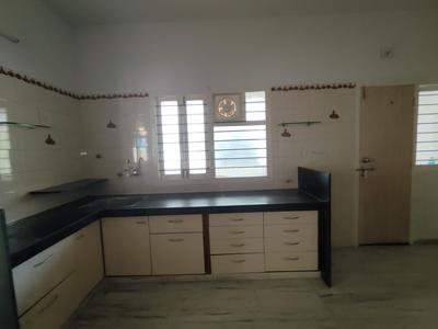 Kitchen Image of 3150 Sq.ft 4 BHK Independent House for sale in Gurukul Ahmedabad for Rs. 32500000