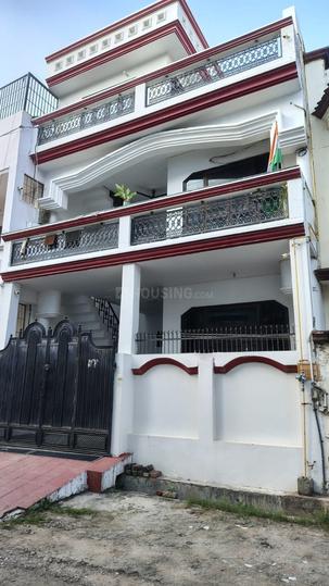 Gomti Nagar Main Image 1