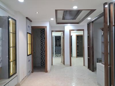 Living Room Image of 1800 Sq.ft 4 BHK Apartment / Flat for sale in Shree Maruti Dham, Sector 49 Noida for Rs. 10500000