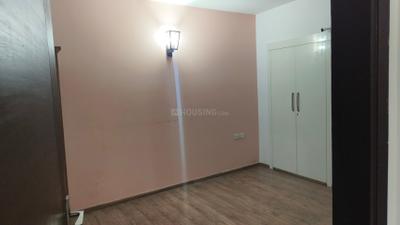 Bedroom Image of 1827 Sq.ft 3 BHK Apartment / Flat for rent in ABA Cleo County, Sector 121 Noida for Rs. 63000