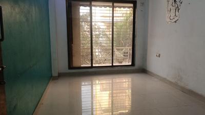 Living Room Image of 615 Sq.ft 1 BHK Apartment / Flat for sale in Seawoods Navi Mumbai for Rs. 7351000