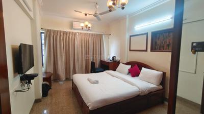 Bedroom Image of 2400 Sq.ft 4 BHK Penthouse for sale in Malad East Mumbai for Rs. 45000000