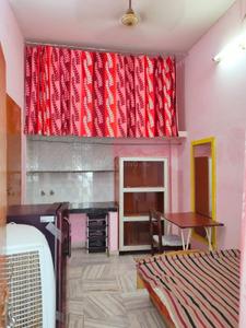 Bedroom Image of 1100 Sq.ft 1 RK Builder Floor for rent in Gomti Nagar Lucknow for Rs. 8000