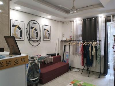 Bedroom Image of 1700 Sq.ft 3 BHK Builder Floor for sale in Shahdara New Delhi for Rs. 14800000