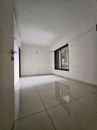 Shrimay Opulence Main Image 1