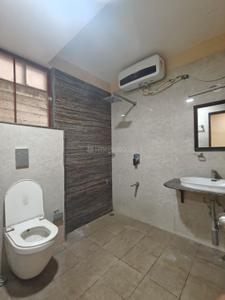 Bathroom Image of 1500 Sq.ft 3 BHK Apartment / Flat for rent in Banaswadi Bengaluru for Rs. 60000