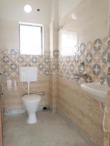 Common Bathroom Image of 850 Sq.ft 2 BHK Apartment / Flat for sale in Bramhapur Kolkata for Rs. 3200000