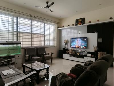 Living Room Image of 2000 Sq.ft 3 BHK Independent House for rent in Virupakshapura Bengaluru for Rs. 45000