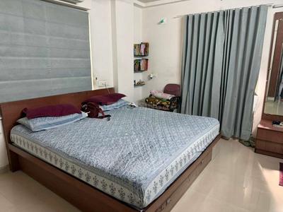 Bedroom Image of 1800 Sq.ft 3 BHK Apartment / Flat for sale in Navrangpura Ahmedabad for Rs. 12000000