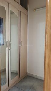 Bedroom Image of 1600 Sq.ft 3 BHK Apartment / Flat for rent in DDA Sector B Pocket 9, Vasant Kunj New Delhi for Rs. 80000