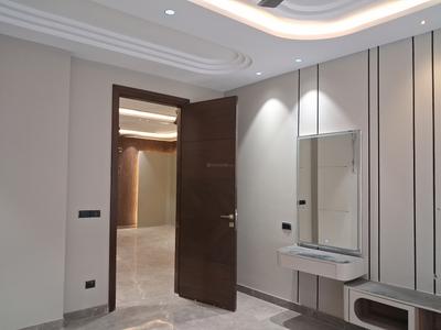 Bedroom Image of 1800 Sq.ft 3 BHK Builder Floor for sale in Paschim Vihar New Delhi for Rs. 40000000