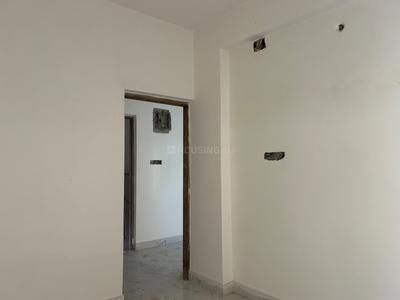Bedroom Image of 734 Sq.ft 2 BHK Apartment / Flat for sale in Chinar Park Kolkata for Rs. 4000000