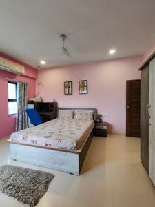 Bedroom Image of 2000 Sq.ft 3 BHK Apartment / Flat for sale in Satellite Ahmedabad for Rs. 18000000