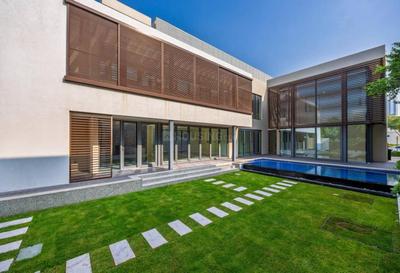 Image of 6017 Sq.ft 4 BHK Villa for rent in Nad Al Sheba, Dubai for Rs. 1950000