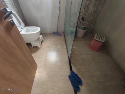 Bathroom Image of 3000 Sq.ft 4 BHK Apartment / Flat for sale in Gagan Unnatii, Kondhwa Budruk Pune for Rs. 32000000