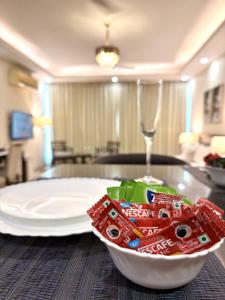 Bathroom Image of 900 Sq.ft 1 BHK Apartment / Flat for sale in Central Park The Room, Sector 48 Gurgaon for Rs. 22000000