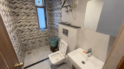 Bathroom Image of 1500 Sq.ft 2 BHK Villa for rent in Tilawala Jaipur for Rs. 50000