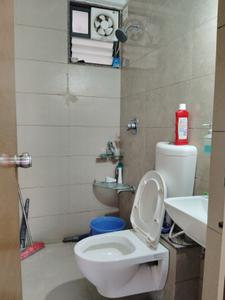 Common Bathroom Image of 1485 Sq.ft 3 BHK Apartment / Flat for sale in Dev Parijat, Vaishno Devi Circle Ahmedabad for Rs. 9000000