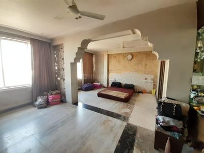Bedroom Image of 1100 Sq.ft 1 BHK Apartment / Flat for rent in Daulat Shirin, Cuffe Parade Mumbai for Rs. 150000