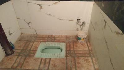 Bathroom Image of 400 Sq.ft 1 RK Builder Floor for rent in Gorewada Nagpur for Rs. 6000