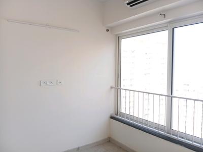 Bedroom Image of 1215 Sq.ft 2 BHK Apartment / Flat for sale in Shapoorji Pallonji JoyVille, Sector 102 Gurgaon for Rs. 19900000