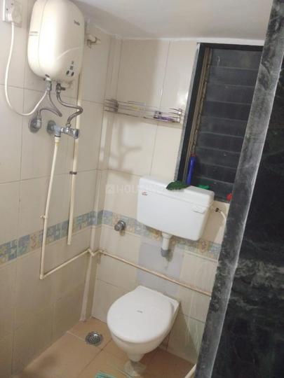 Kashish Park Bathroom 1