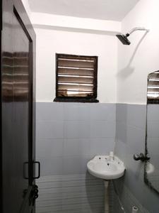 Common Bathroom One Image of 510 Sq.ft 1 BHK Apartment / Flat for sale in Sector 23B Dwarka New Delhi for Rs. 6070000